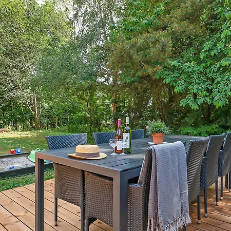 Holiday home Awesome In With 3 Bedrooms, Internet And Sauna