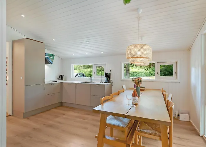 Awesome In With 3 Bedrooms, Internet And Sauna Feriehus Ebeltoft