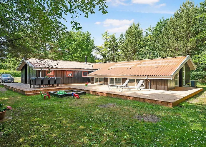 Awesome In With 3 Bedrooms, Internet And Sauna *